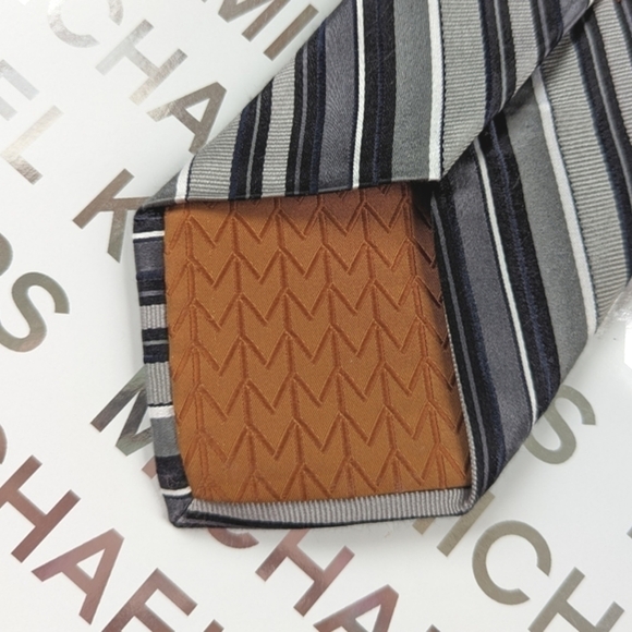 MICHAEL Michael Kors Men's Striped Silk Necktie in Silver & Blue - Picture 2 of 7